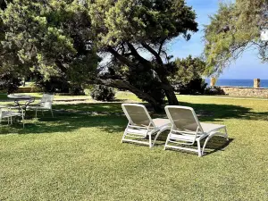 Genari Beach Apartments