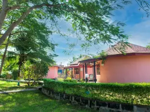 查雷斯蒂納海灘度假村