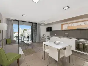 Atrio Apartments