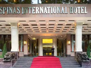 埃斯皮納斯國際飯店