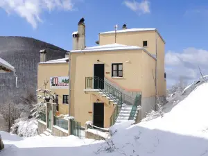 Eleni's Guesthouse