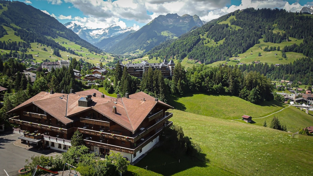 Hermès Gstaad