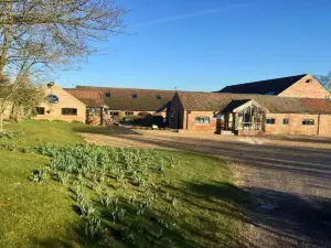 Hall Farm Hotel and Restaurant