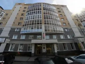Astor Hotel