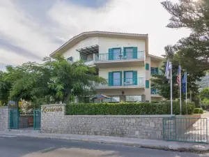 Kyveli Hotel Apartments