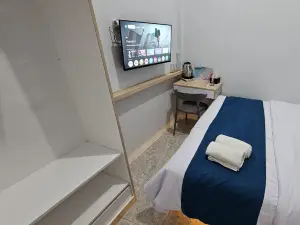 Dyaza LV Pekanbaru Near Sultan Syarif Kasim Airport and Uir