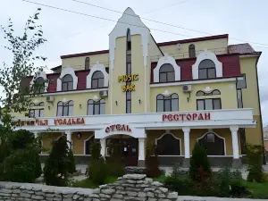 Охотничья Усадьба