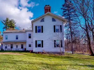 Gardner Farm Inn