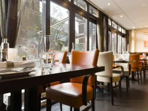 โรงแรม เดอ พล็อก