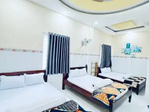 NHÀ NGHỈ THANH XUÂN- Có cho thuê xe máy và xuất hóa đơn