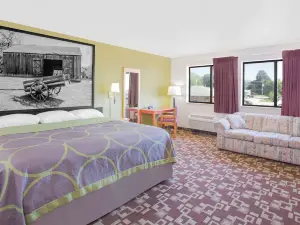 Super 8 by Wyndham Independence IA