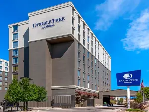 DoubleTree by Hilton Denver Cherry Creek