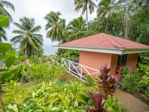 Bora Bora Holiday's Lodge