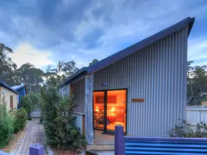 Derwent Bridge Chalets & Studios