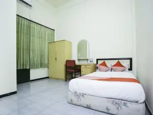 OYO 2004 Penginapan Bidara Syariah