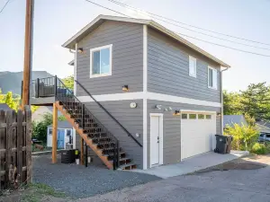 Golden Cottage Near Red Rocks & Denver!