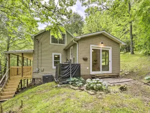 Private Riverfront Escape w/ Fire Pit & Grill