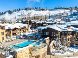 The Chateaux Deer Valley