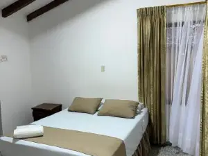 Hotel Dulces SUENOS N°2