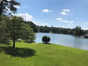 Persimmon Place, handicap access/military discount