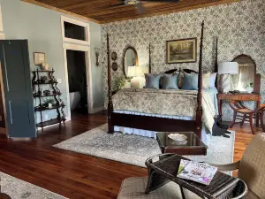 The Library Inn Springfield, GAA Hidden Gem in a charming Hallmark town.