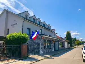 Grand Petit Hotel ex Shato Gesson