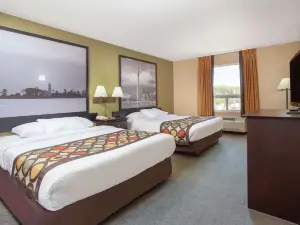Super 8 by Wyndham Midland