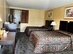 Budget Host Inn