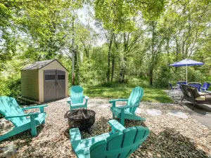 1 Mi to Indiana Dunes Natl Park Home with Patio!
