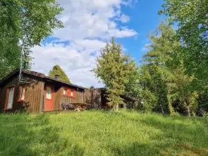 2 Bedroom Beautiful Home in Aurskog