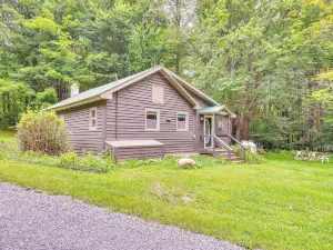 Brantingham Cottage w/ Fire Pit & Forested Views!