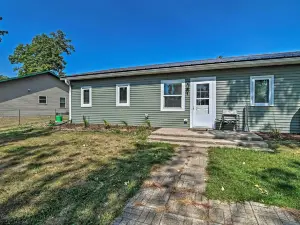 The Lakefront Home - 5 Minutes from Detroit Lakes!