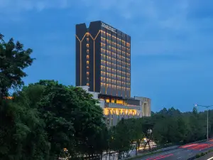 더블트리 바이 힐튼 자카르타 빈타로 자야