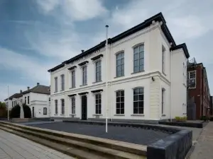 Oldschool Hotel