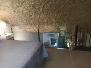 Casa Cueva Un Rincón en la Roca