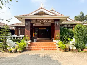 Dusita Resort
