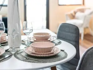 Sails by the Bay - Ocean Views - Wi-Fi - Netflix