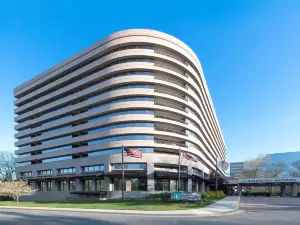 Embassy Suites by Hilton Bethesda Washington DC