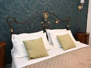 B&B Carlo V - House Hotel