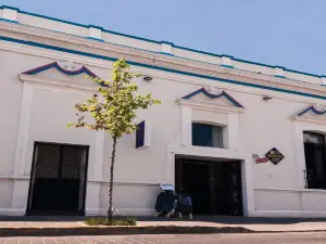 喬魯拉蔚藍宅邸酒店