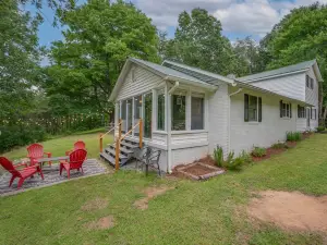 Country View Oasis with Firepit and Zip Line - Charming Rustic Retreat