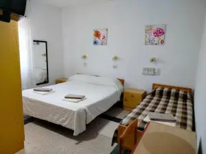 Hotel Veles