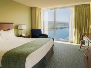 Aquarius Casino Resort