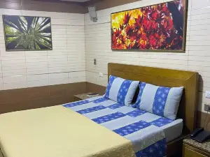 ปูซาดา ลา ปาราดา