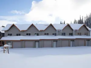 Brookside by Apex Accommodations