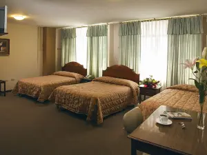호텔 포도카르푸스