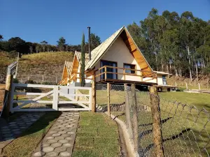 魅力峽谷木屋飯店