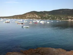 Villa Pour 10 Personnes Avec Bel extérieur Golf de Sagone en Corse