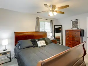 Pet-Friendly Lorain Retreat w/ Fenced Yard!
