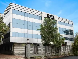 Super Townhouse Oak Alandur Near Chennai Airport Formerly Vijay Park